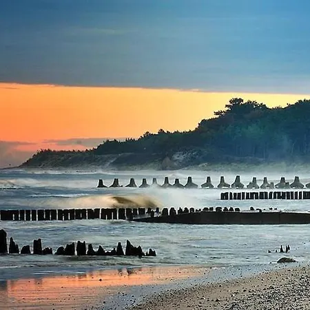 Vakantiehuis In With A Terrace Jarosławiec
